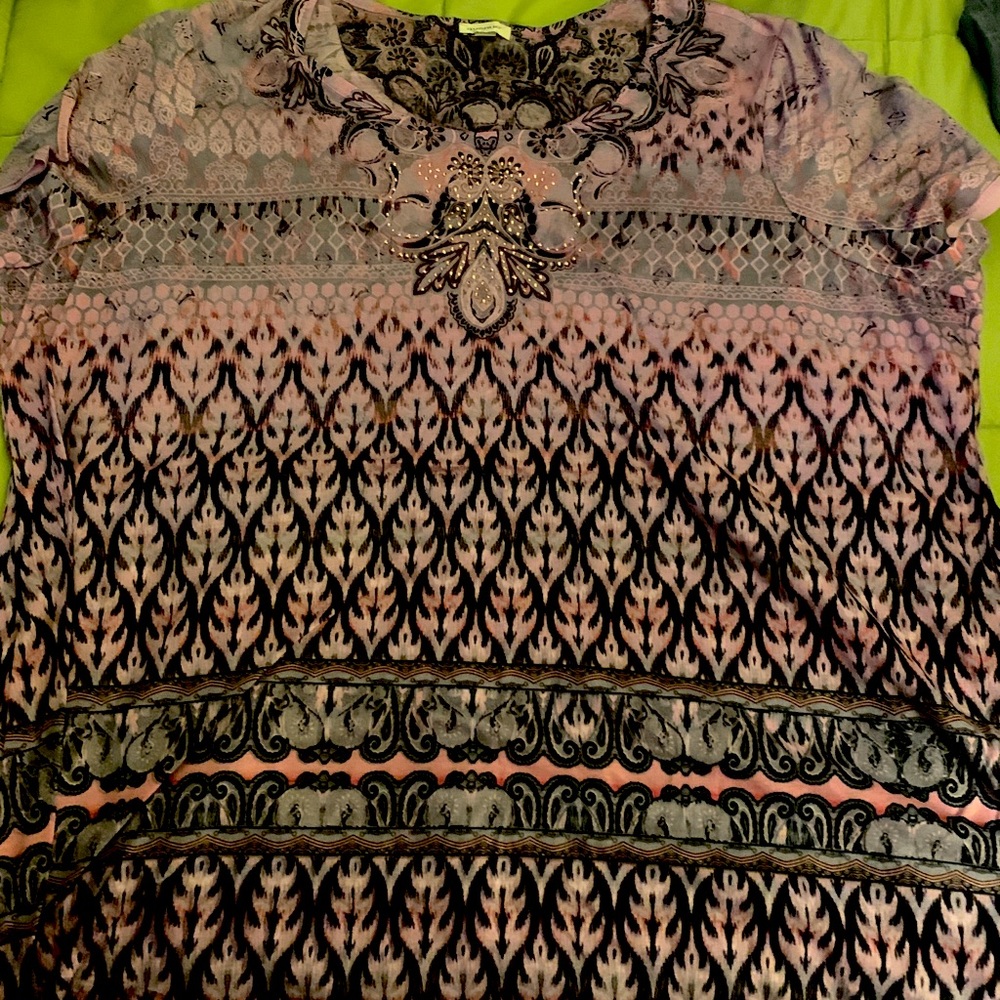 Avenue Printed Tee EUC
